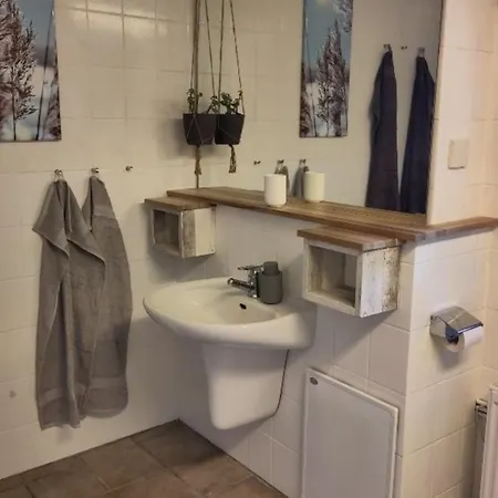 Grosse Kutscherwohnung Kiel