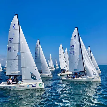 Große Kutscherwohnung Apartment *