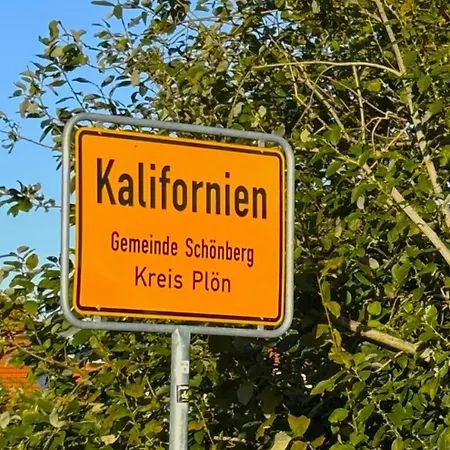 Grosse Kutscherwohnung Apartament Kilonia