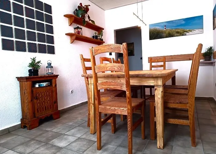 Grosse Kutscherwohnung * 基尔