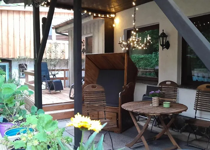 Grosse Kutscherwohnung * 基尔